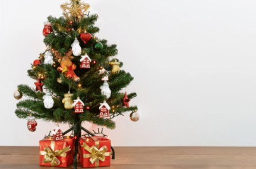 Realistic vs. Traditional: Deciding on the Perfect Look for Your 8 Foot Artificial Christmas Tree